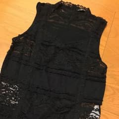 ベルシュカ 黒レーストップスのサムネイル