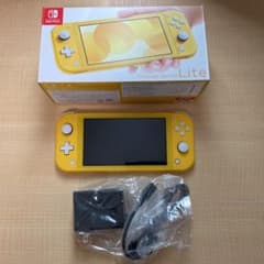 Nintendo Switch NINTENDO SWITCH LITE イエ…のサムネイル