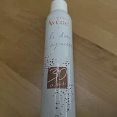 Avene アベンヌ ウォーター 30周年記念ボトルのサムネイル