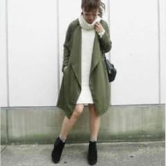 フーズフーチコ トレンチコート カーキのサムネイル