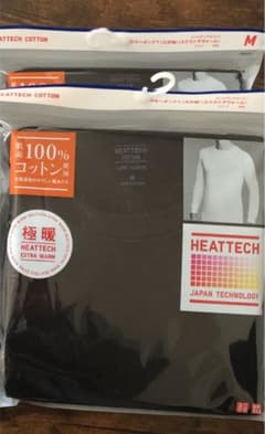 2枚　ユニクロ極暖ヒートテックコットン クルーネックT 　Mサイズのサムネイル