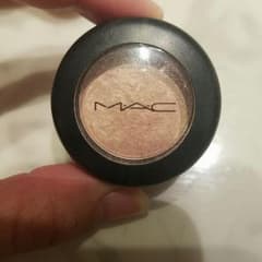 Mac 　マック　アイシャドウ　ゴールドビット　涙袋のサムネイル