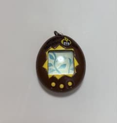 森で発見!! たまごっち 本体 BANDAI ブラウンのサムネイル