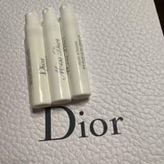 Miss Dior ミスディオールオードゥトワレ　試供品のサムネイル
