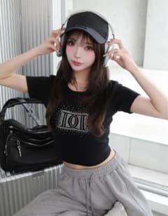 Darich シャイニーDDロゴコンパクトTシャツ ブラック新品未開封 - メルカリ