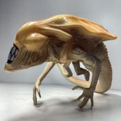 ケナー社 クィーンエイリアンチェストバースター　オフスプリング ケナー社 クイーンチェストバスター エイリアン シリーズ - メルカリ