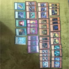 遊戯王 ワイトデッキもどき 39枚+エクストラ3枚のサムネイル