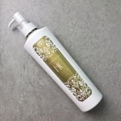 新品 ララビュウ HC モイストクレンジングミルク 150ml ロングセラー