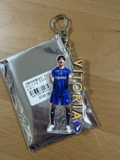 Vファーレン長崎 長谷川元希選手 勝利時限定ラメキーホルダー - メルカリ