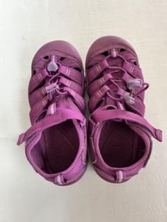 KEEN サンダル　22センチのサムネイル
