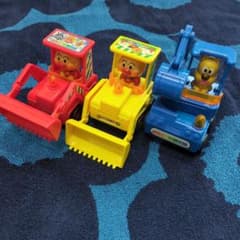 ☆アンパンマン トラックおもちゃ 3種セット☆のサムネイル