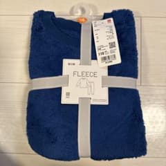 UNIQLO フリースパジャマ110サイズ 青のサムネイル