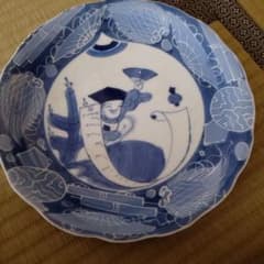 染付 皿 人物図 骨董品のサムネイル
