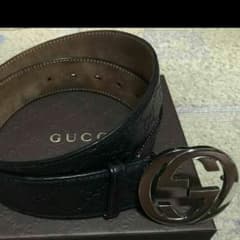GUCCIベルトのサムネイル