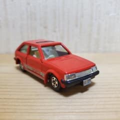 トミカ マツダ ファミリア 1500XG グリーン ギフトセットばら 日本製 トミカ マツダ ファミリア 1500XG グリーン ギフトセットばら