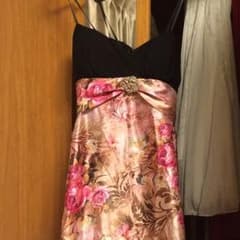 ロングドレスのサムネイル