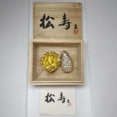 ②富永直樹／『松寿』／文化勲章受賞／ブロンズ本金箔本銀箔仕上 ／箱書落款入桐共箱 ②富永直樹／『松寿』／文化勲章受賞／ブロンズ本金箔本銀箔仕上 ／箱