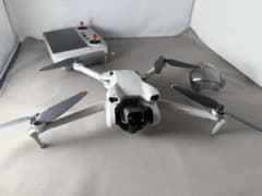 DJI Mini 3 ドローン 本体 送信機セットのサムネイル