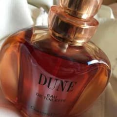 Christian Dior 香水のサムネイル