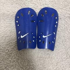 NIKE サッカー シンガード すねあて ブルーのサムネイル