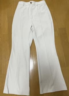 フレアパンツのサムネイル