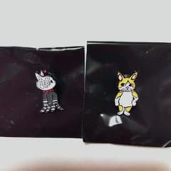 ヒグチユウコ ピンズのサムネイル