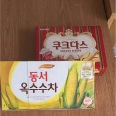 韓国お菓子&コーン茶のサムネイル