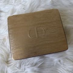 Dior ゴールドカラー バニティケース ポーチ ノベルティのサムネイル