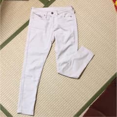 無印 コーデュロイパンツのサムネイル