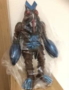 【未使用】フューチャーモデルズ 楳図かずお バルタン星人 レトロver.2ソフビのサムネイル