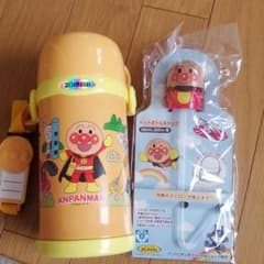 アンパンマン 魔法びん水筒＆ペットボトルキャップのサムネイル