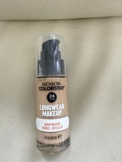 Revlon Colorstay Longwear Makeupのサムネイル