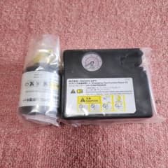 緊急タイヤ修理キット エアコンプレッサー付きのサムネイル
