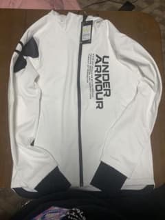 UNDER ARMOUR フルジップ フード付き ウェアのサムネイル