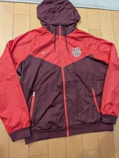 Nike FC Barcelonaウィンドランナーナイロンジャケット Nike FC Barcelonaウィンドランナーナイロンジャケット - メルカリ