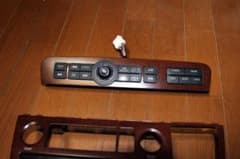 E51エルグランド中期型木目調 エアコンスイッチパネル＆オーディオパネル セットのサムネイル