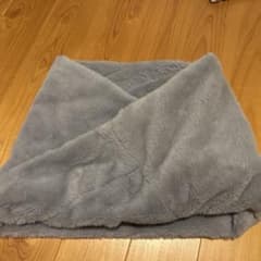 ネックウォーマー グレー　もふもふのサムネイル