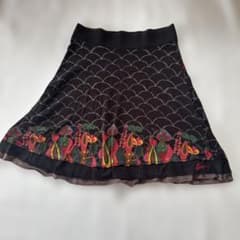 Desigual フレアスカート ブラック 総柄のサムネイル