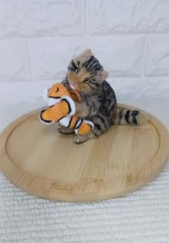 羊毛フェルト　ミニミニチュア猫　ベンガル　ハンドメイド　インテリア　アート作品のサムネイル
