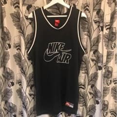 NIKEトップス・ワンピースのサムネイル