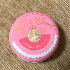 マジョリカマジョルカ パフ・デ・チーク フラワーハーモニーのサムネイル
