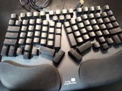 Truly Ergonomic CLEAVE Keyboard （赤軸）のサムネイル