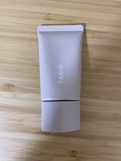 FASIO エアリーステイ BB ティント モイスト 02 ライトベージュのサムネイル