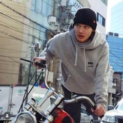 野村周平 CHALLENGER FTC パーカー 野村周平着用FTC CHALLENGER チャレンジャー フーディ パーカー - メルカリ