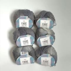 NIKKE FADE COLOR YARN チャコールグレー 6玉セットのサムネイル
