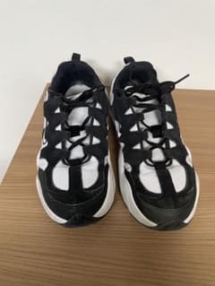 NIKE テックヘラ　ブラック/ホワイト スニーカー　24.5cmのサムネイル