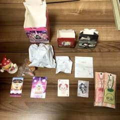 POPMART まとめ売りのサムネイル