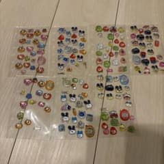【33っち様専用】ボンボンドロップシール　シール帳　たまごっち　7シートのサムネイル