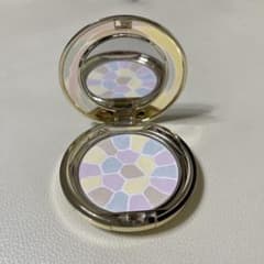 エレガンス ラ プードル オートニュアンス IV フェイスパウダーのサムネイル
