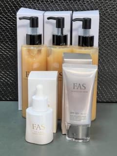 【新品・未使用】FAS スキンケア５点セット　クレンジング・セラム・日やけ止め 新品・未使用】FAS スキンケア5点セット クレンジング・セラム・日